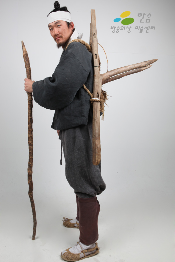 0217.평민(나무꾼)-남3