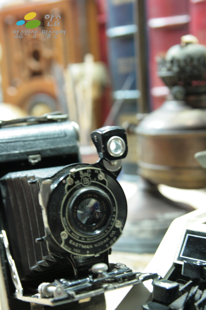 P18.앤틱카메라
