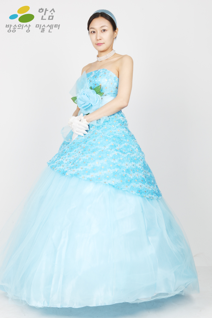 1820.파티드레스