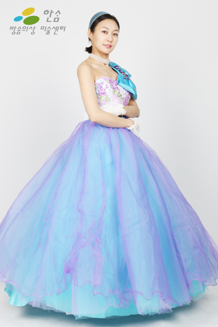 1821.파티드레스