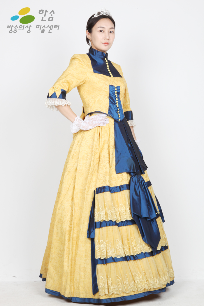 2074.중세드레스