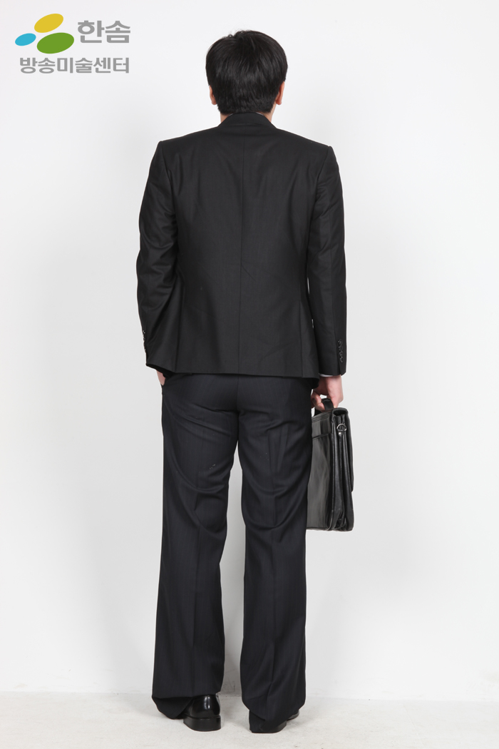 2442.회사원-양복