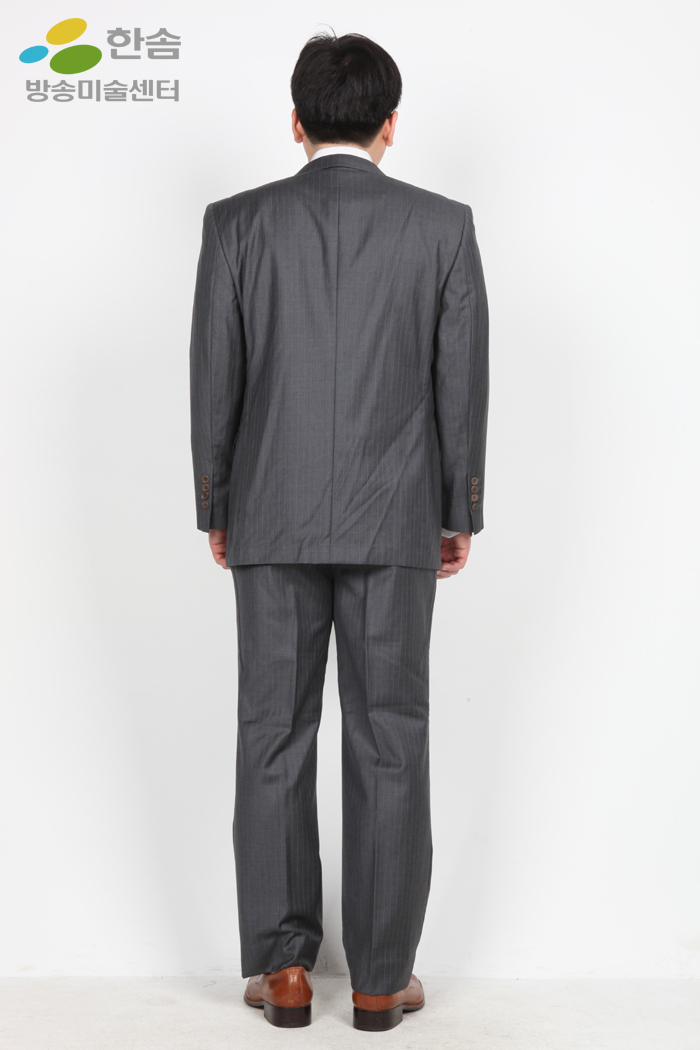 2476.회사원-양복