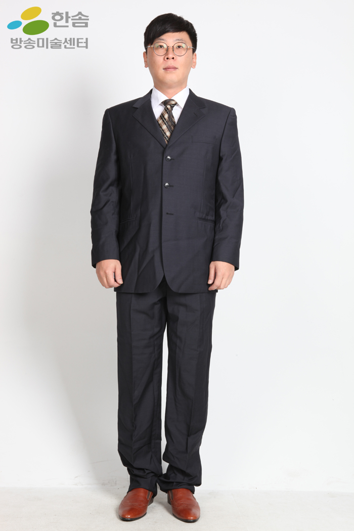 2565.회사원-양복