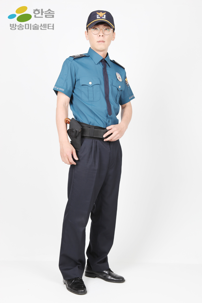 2698.신형경찰복(최신형)