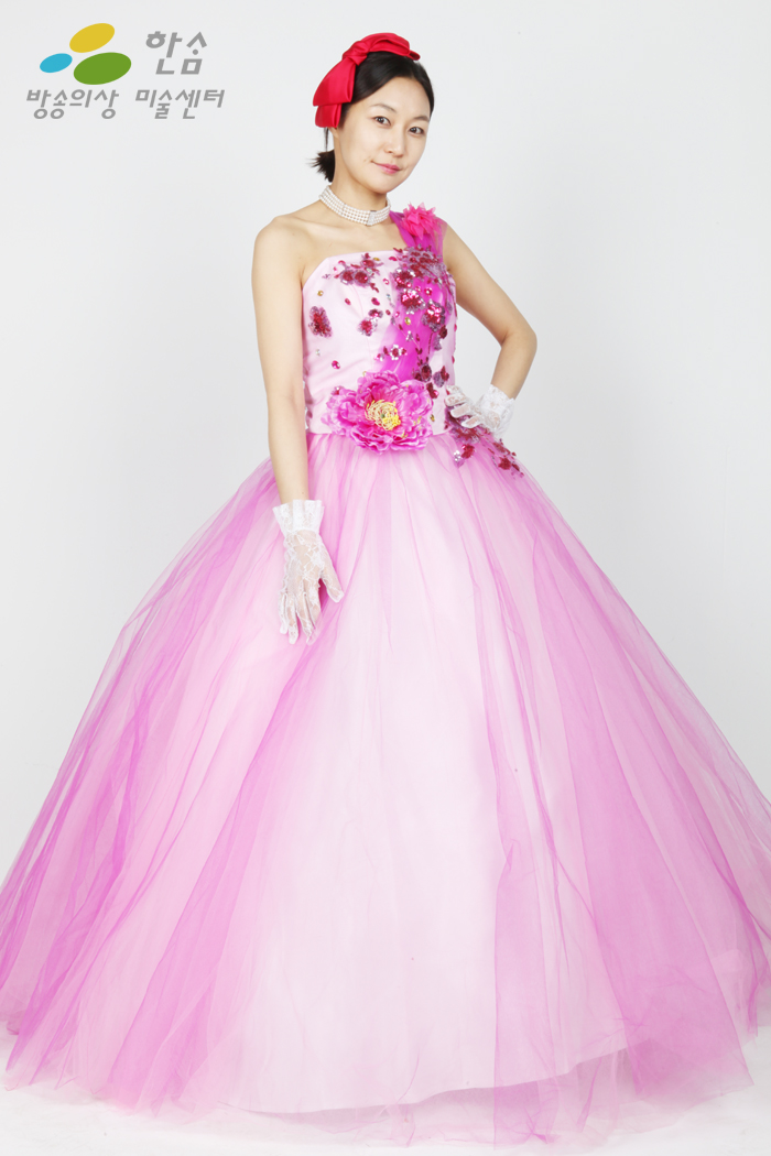 1817.중세파티드레스