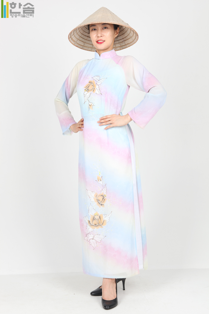 3663.베트남-아오자이(여)