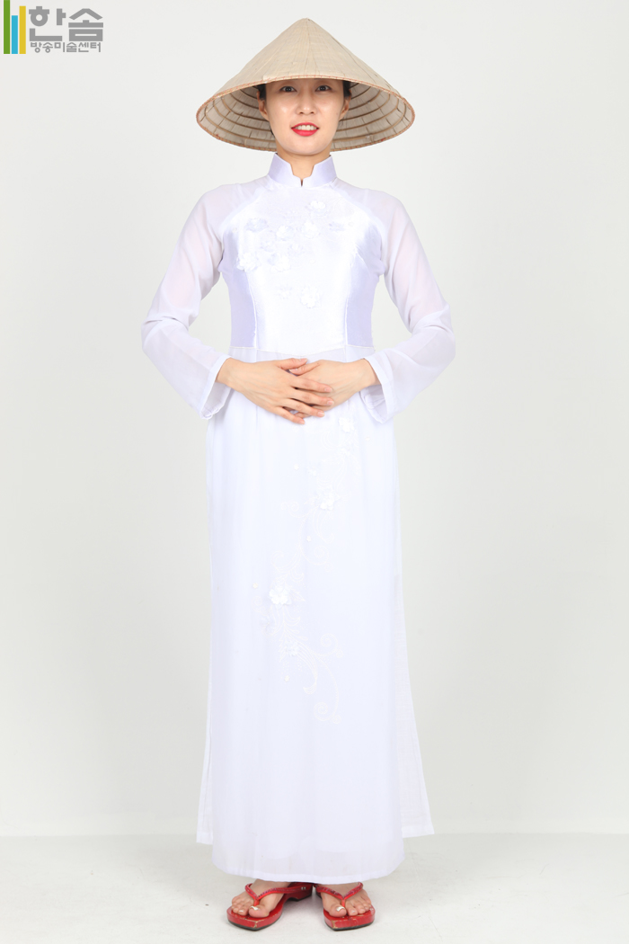 3676.베트남-아오자이(여)