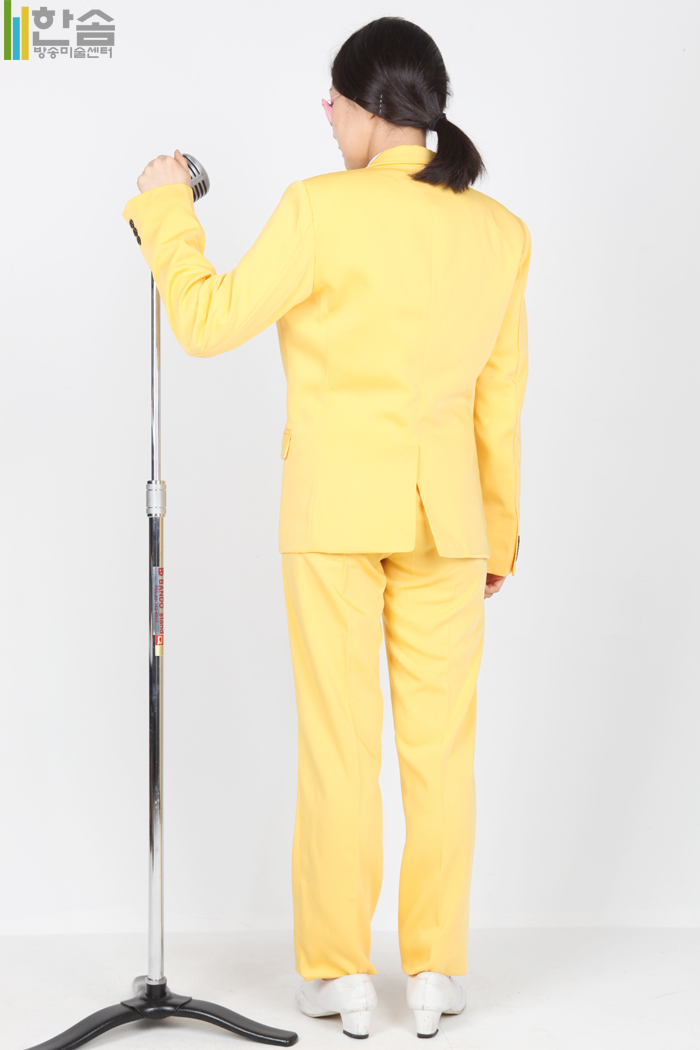 3845.트로트가수(남장여자)