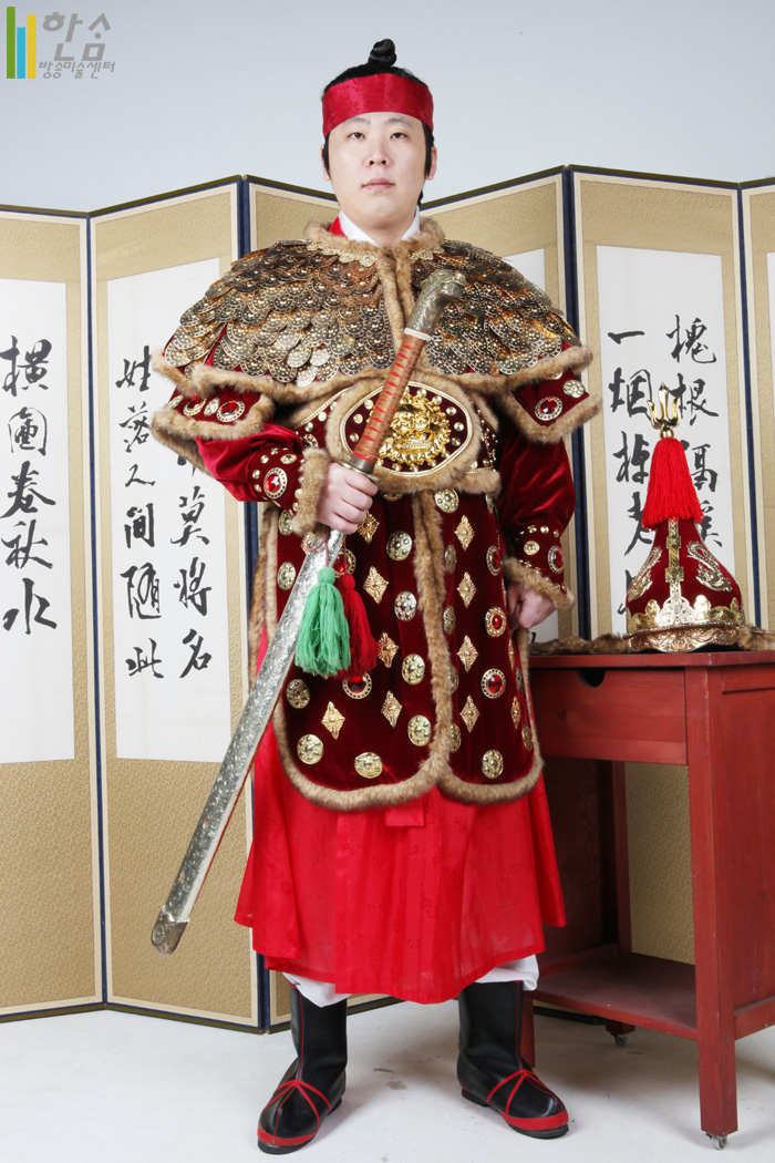 1175.장군복(갑옷)