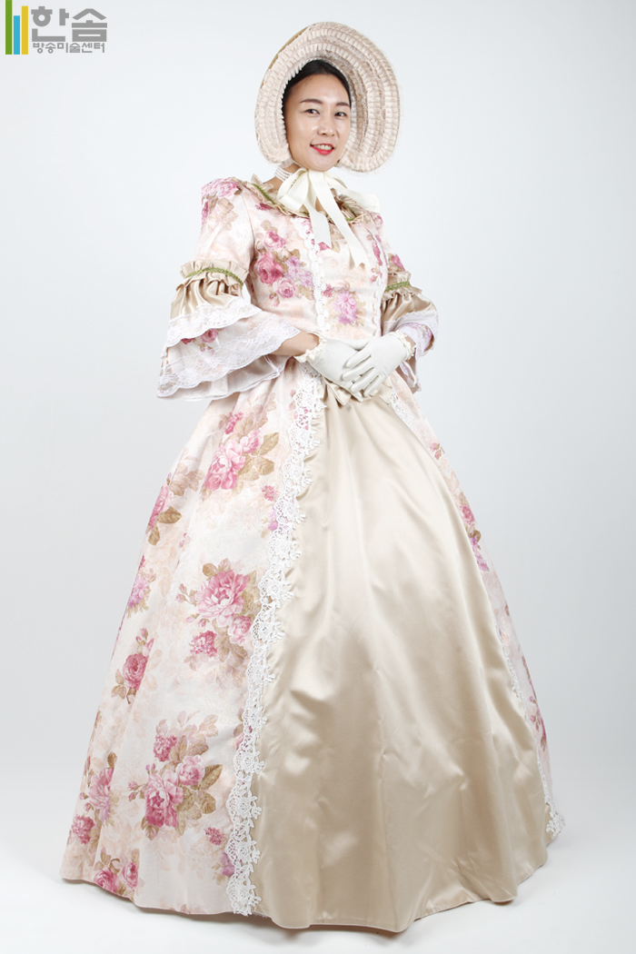 4644.중세드레스