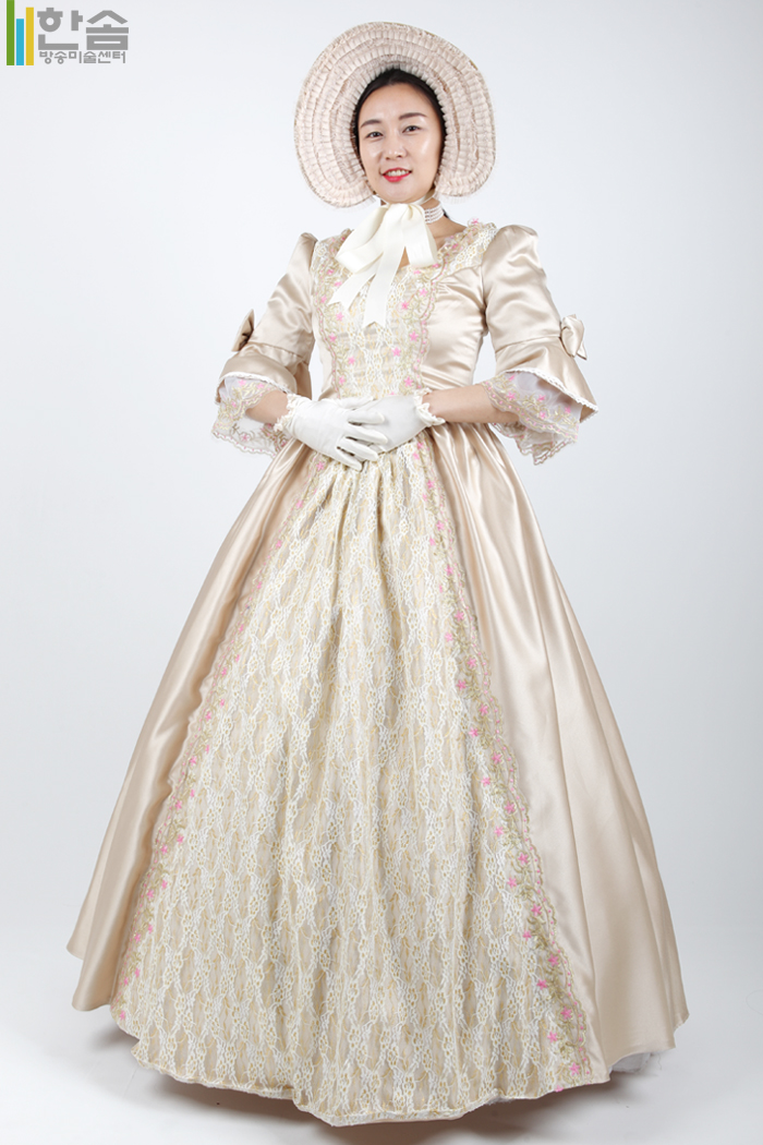 4645.중세드레스