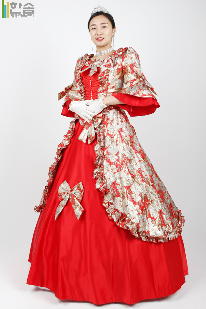 4661.중세드레스