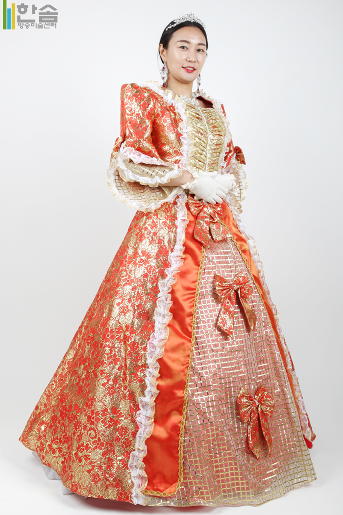 4641.중세드레스