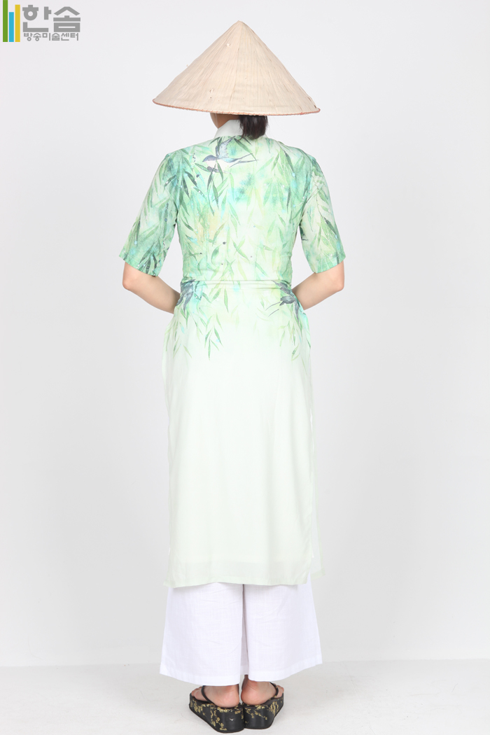 3665.베트남-아오자이(여)