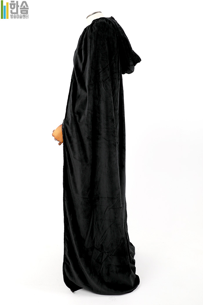 7620.벨벳망토(후드형)