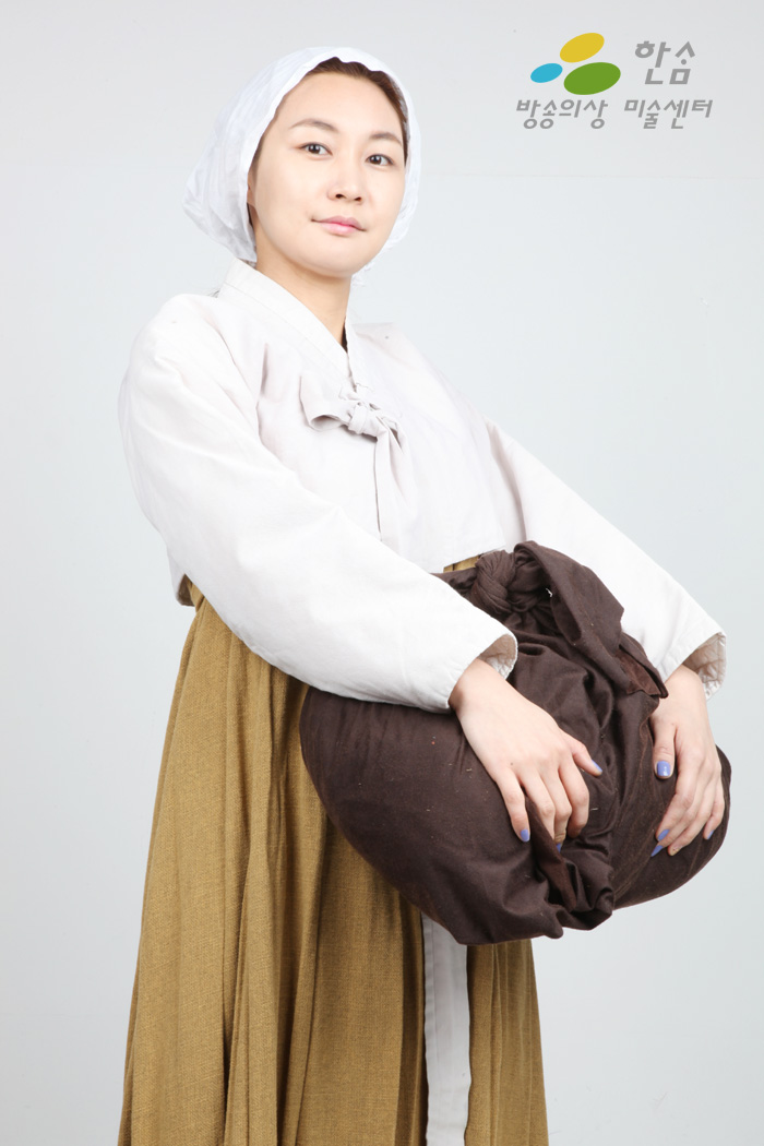 1579.피난민