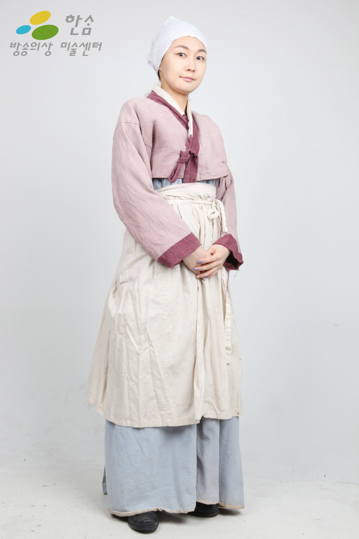 1590.피난민