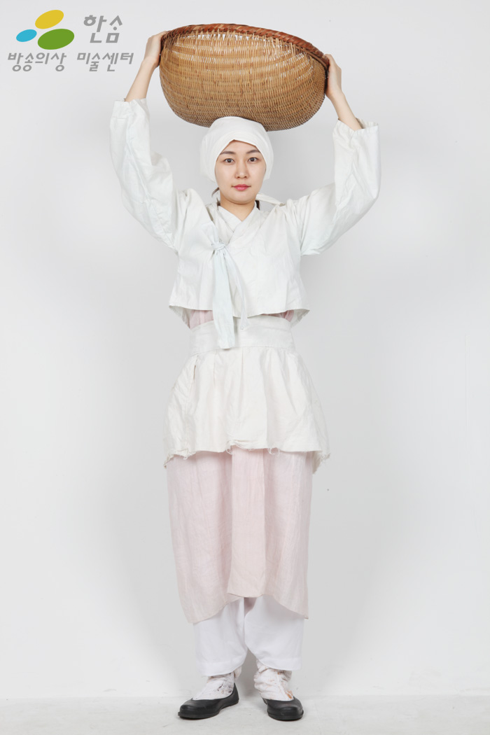1981.피난민